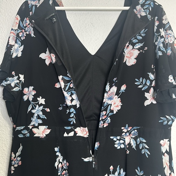 Torrid Black Floral Chiffon V Neck Short Knee Length Dress Plus Size Womens 16 - Picture 8 of 14